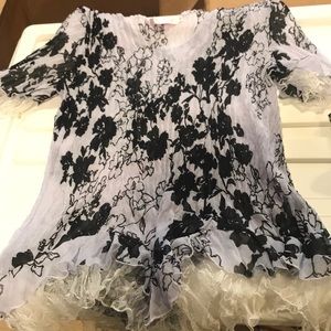 Flirty summer blouse